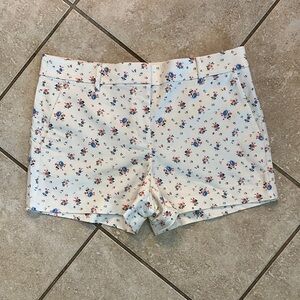 LOFT White & Flower Print The Riviera Shorts EUC